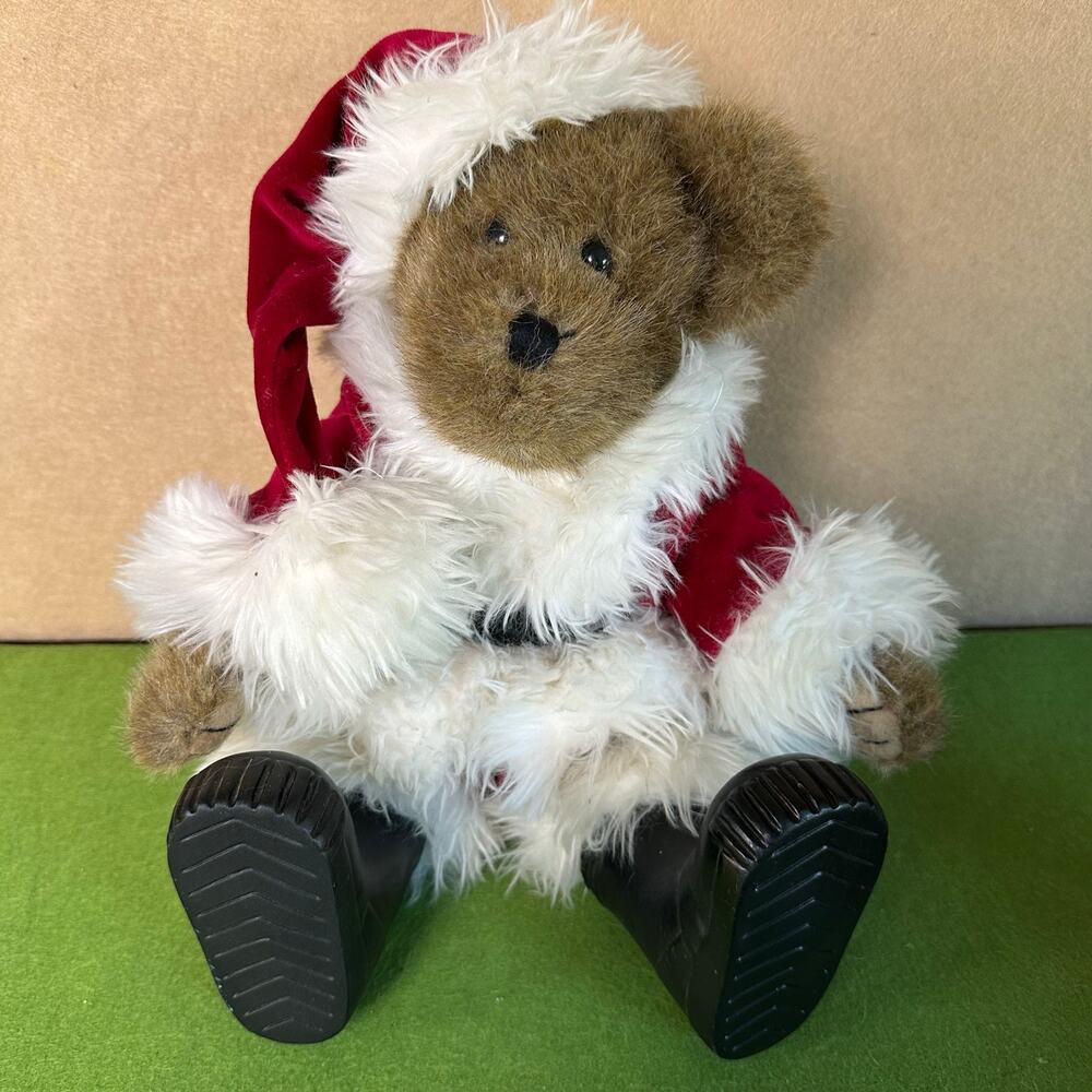 Mr. Kringle Boyd's Bear Perfect with Boots